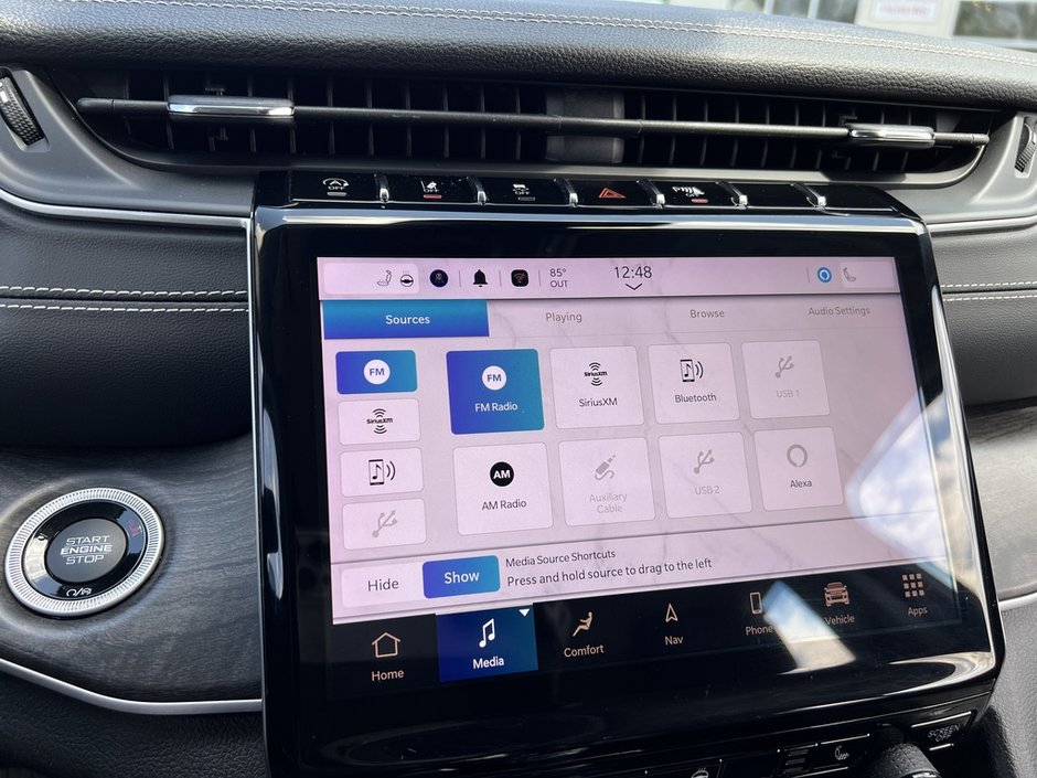 2023 Jeep Grand Cherokee Limited 4X4-35