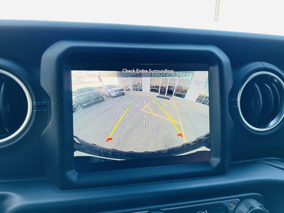 2022 Jeep Wrangler 4xe Unlimited Rubicon 4xe 4WD-32