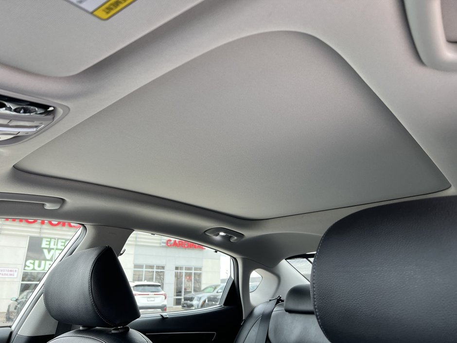 2018 Kia Cadenza Premium-42