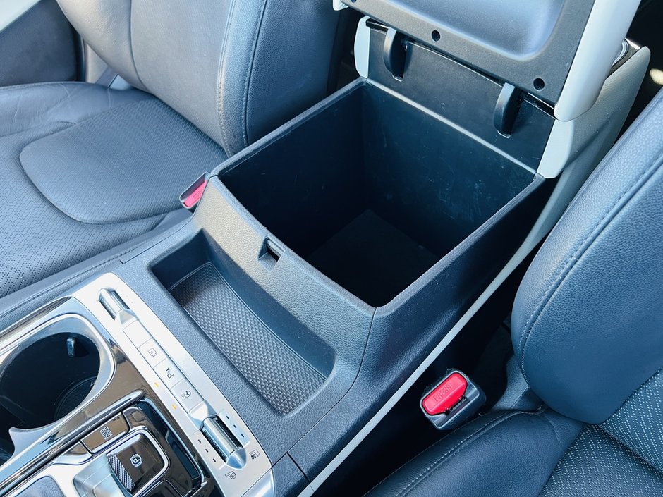 2022 Kia Carnival SX-61