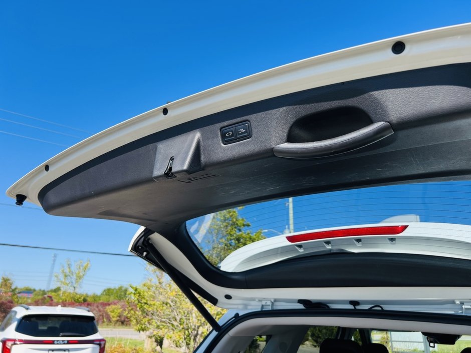 2022 Kia Carnival SX-82