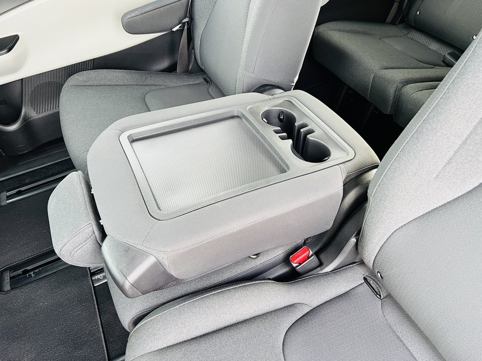 2022 Kia Carnival LX 3.5L-41