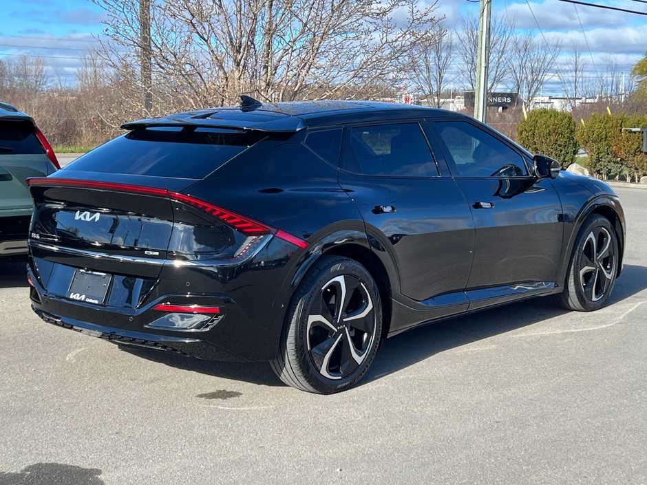 2022 Kia EV6 Long Range AWD w/ GT-Line Package II-2