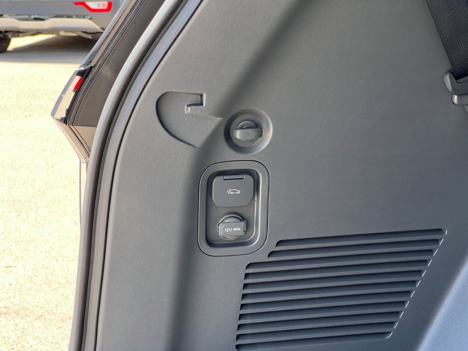 2026 Kia EV9 Land AWD w/ Plus Package-89