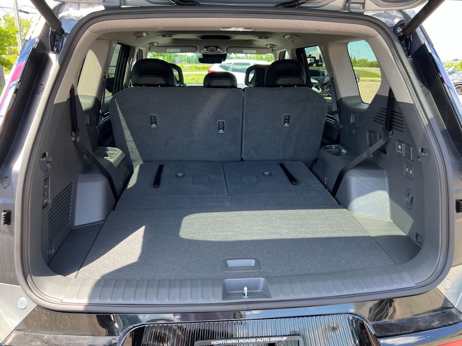 2026 Kia EV9 Land AWD w/ Plus Package-92