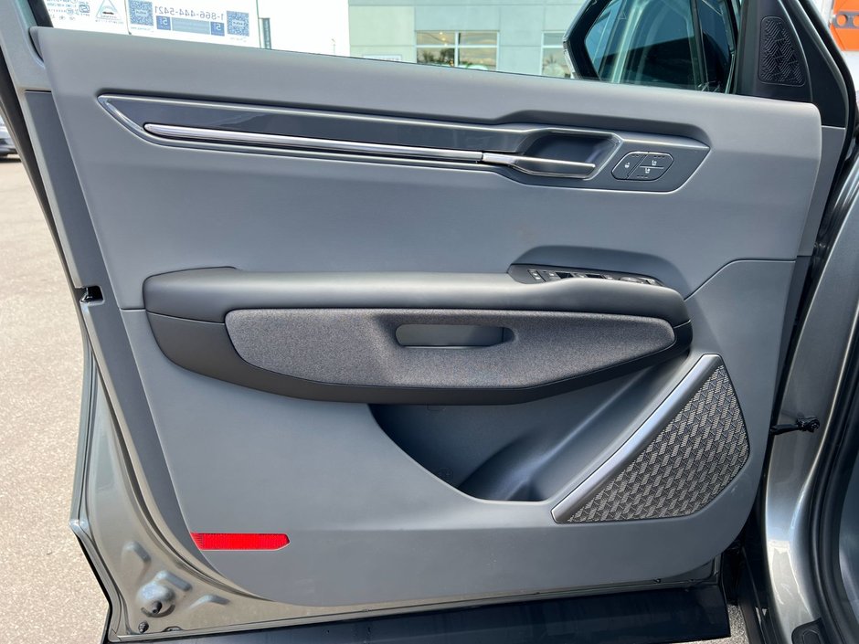 2026 Kia EV9 Land AWD w/ Plus Package-6