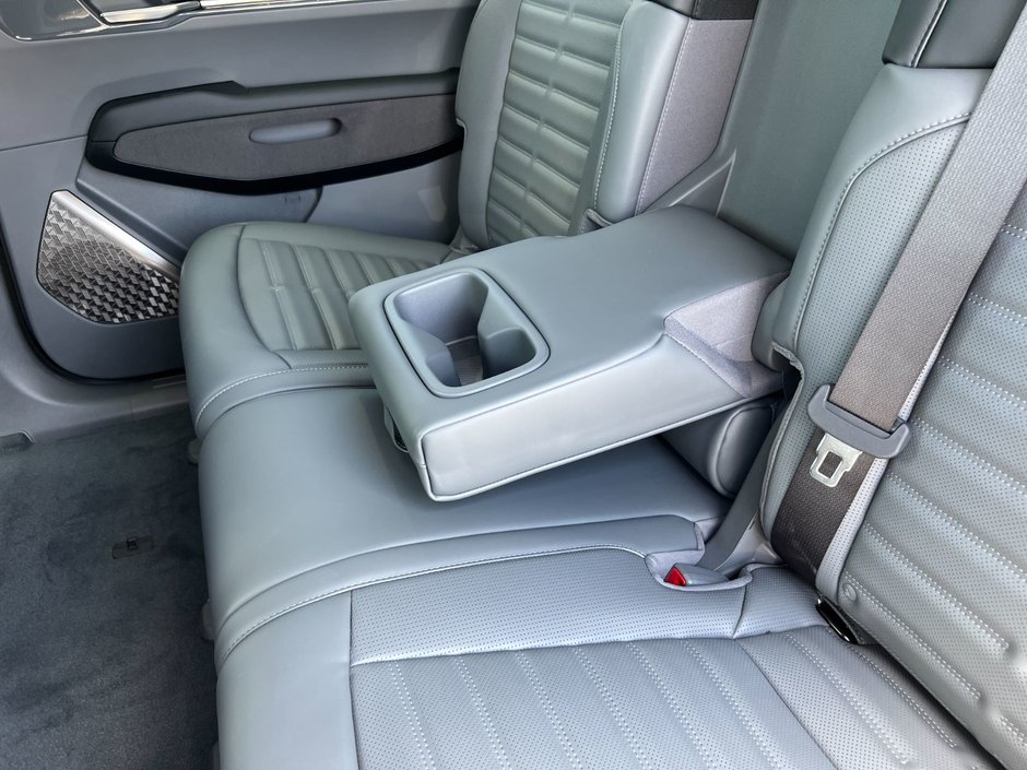 2026 Kia EV9 Land AWD w/ Plus Package-81