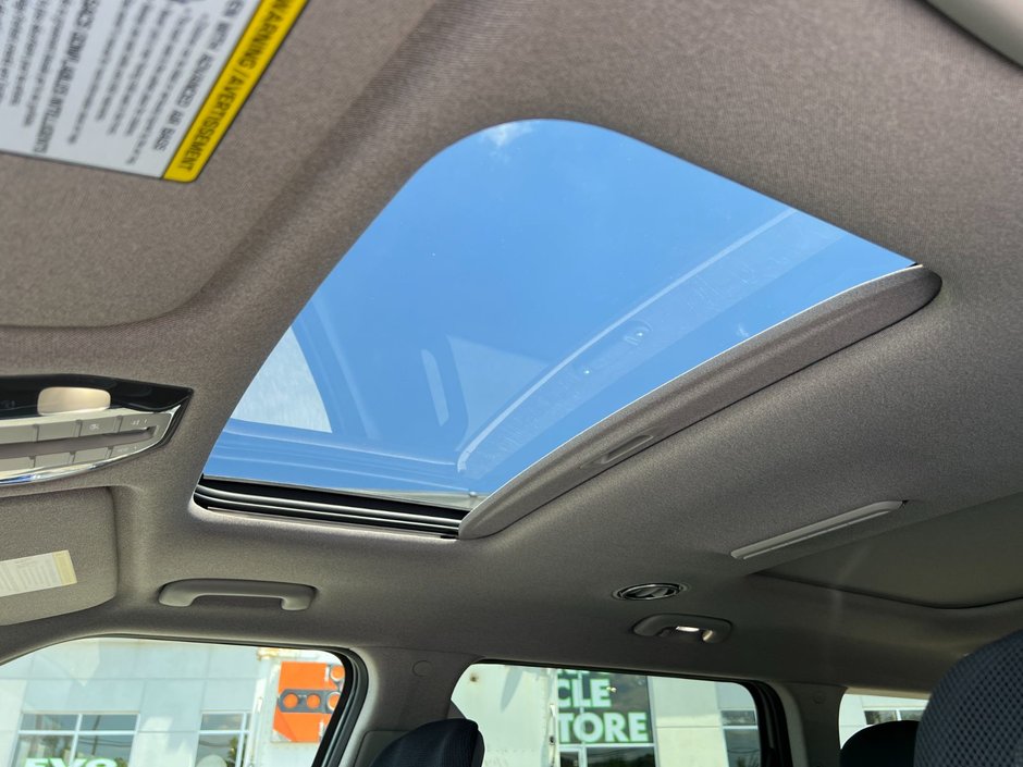 2026 Kia EV9 Land AWD w/ Plus Package-76