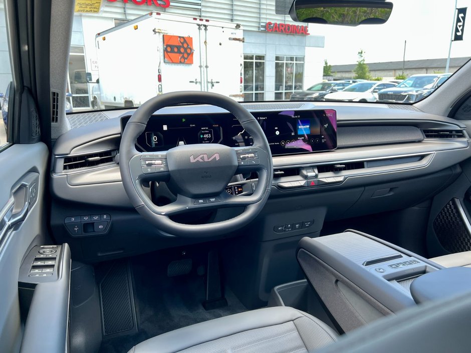 2026 Kia EV9 Land AWD w/ Plus Package-13