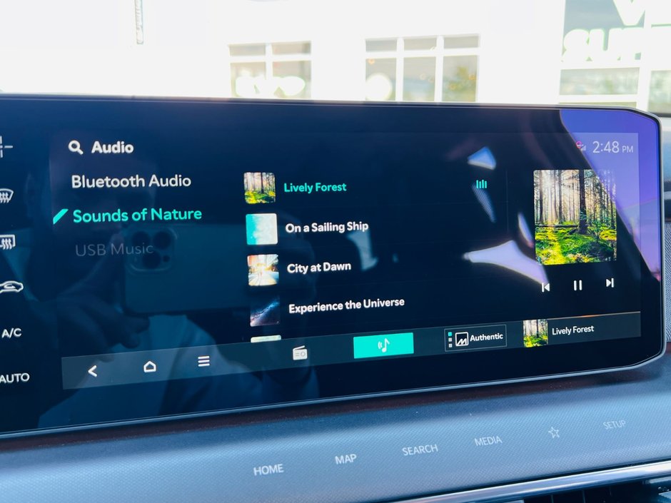 2026 Kia EV9 Land AWD w/ Premium Package-46