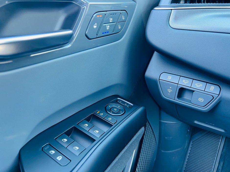 2026 Kia EV9 Land AWD w/ Premium Package-15