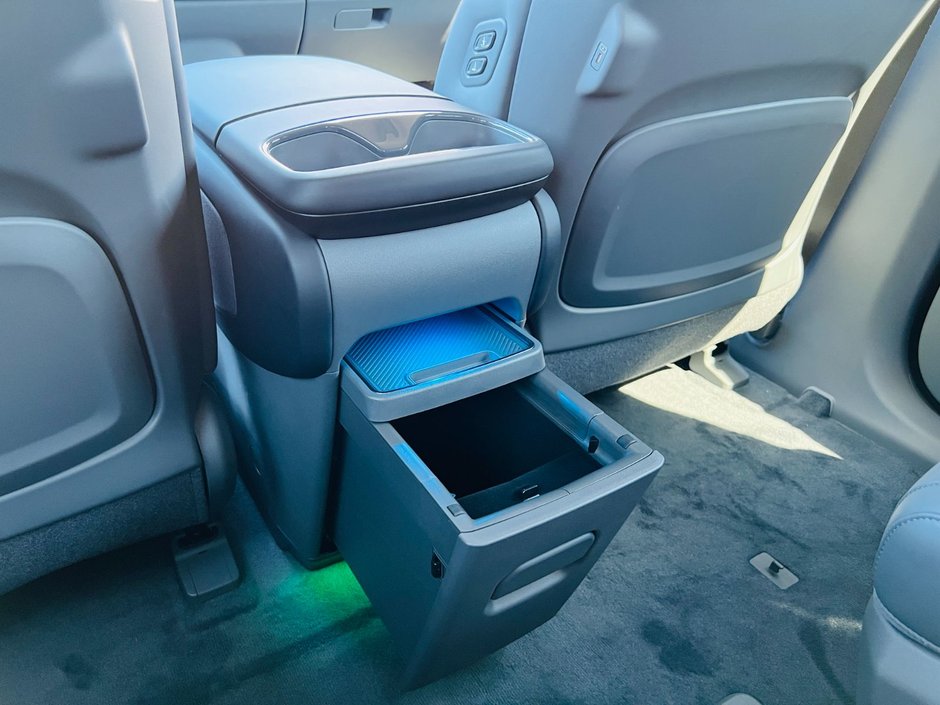 2026 Kia EV9 Land AWD w/ Premium Package-84