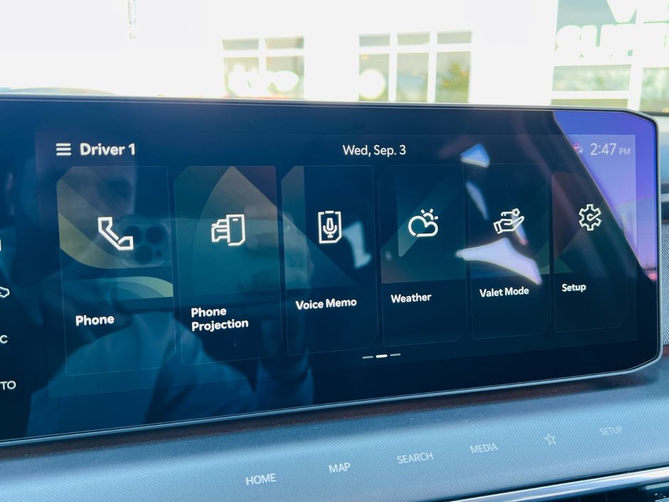 2026 Kia EV9 Land AWD w/ Premium Package-40