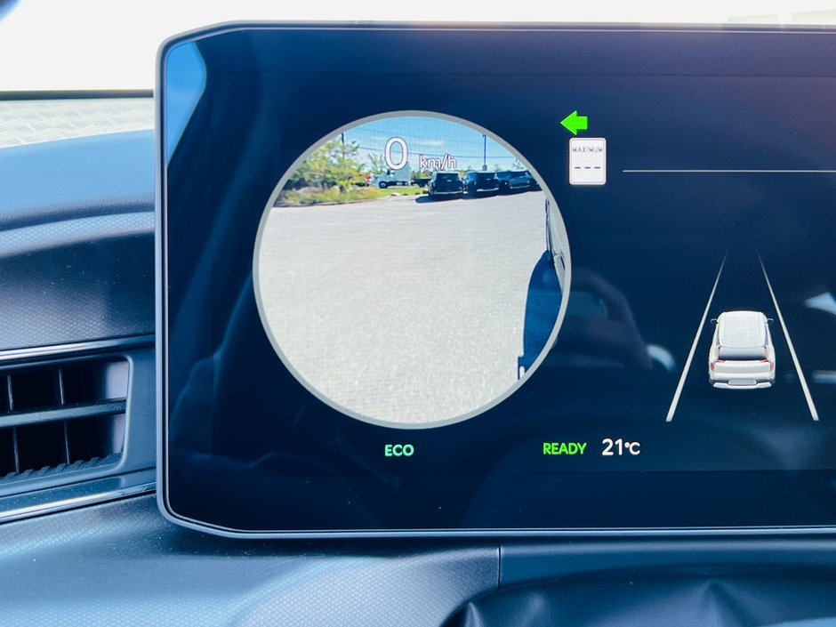 2026 Kia EV9 Land AWD w/ Premium Package-31