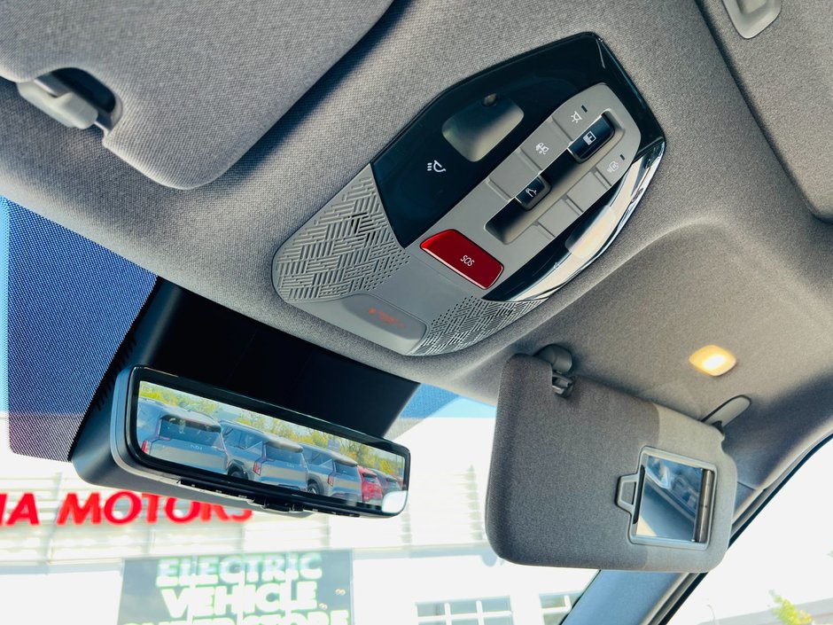 2026 Kia EV9 Land AWD w/ Premium Package-76