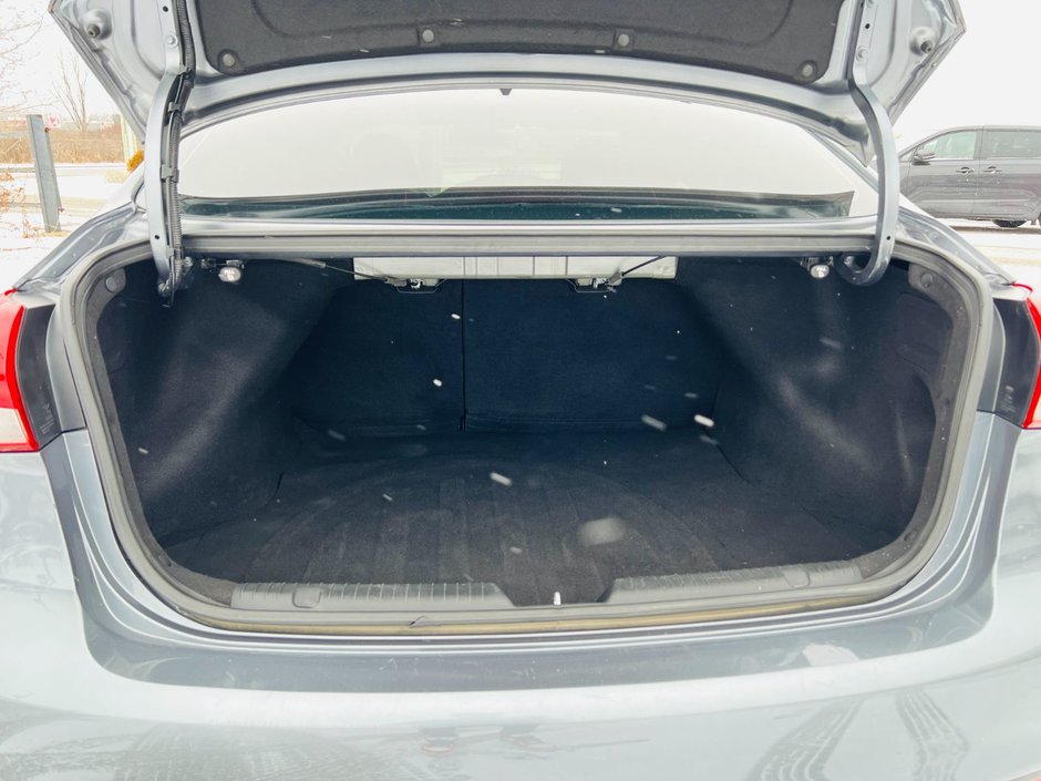 Kia Forte EX+ 2018-40