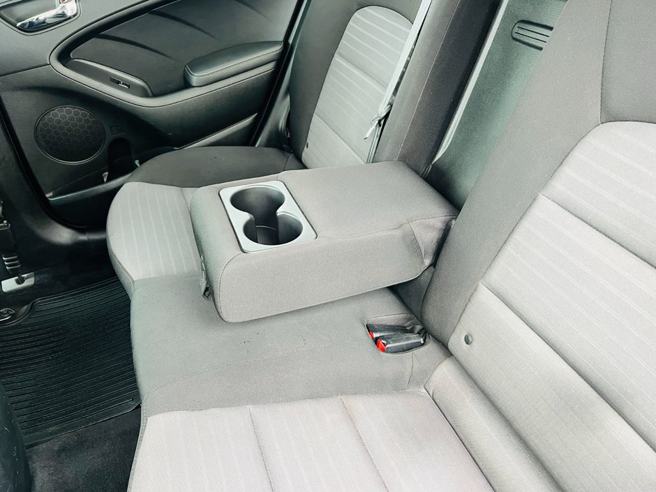 Kia Forte EX+ 2018-39