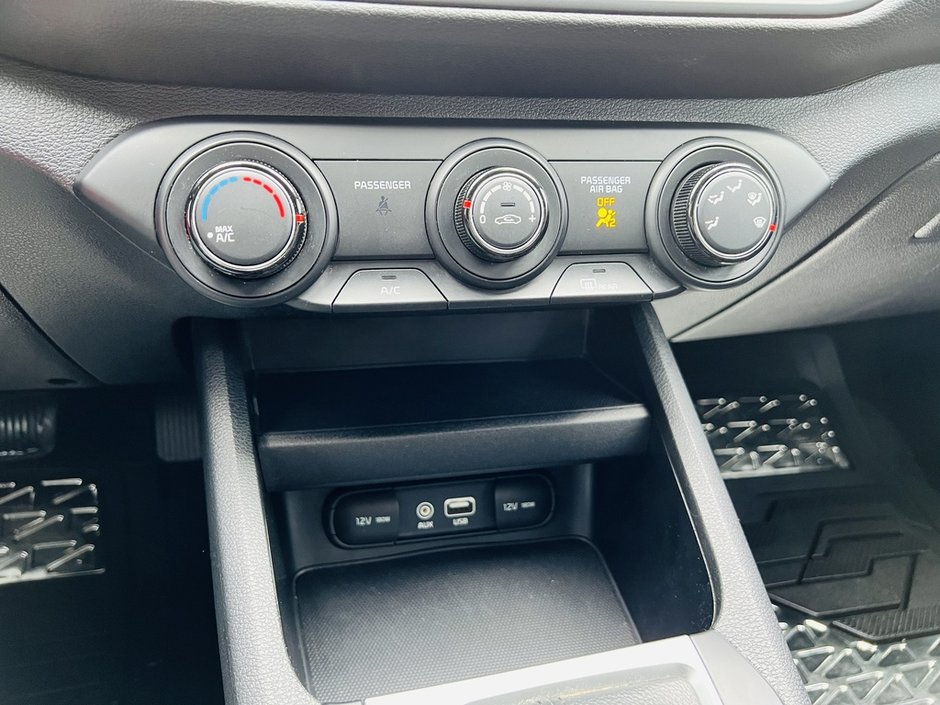 Kia Forte LX 2020-28