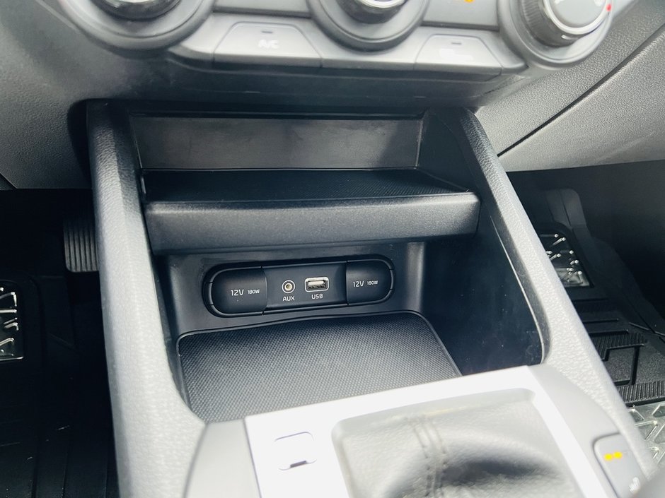 Kia Forte LX 2020-29