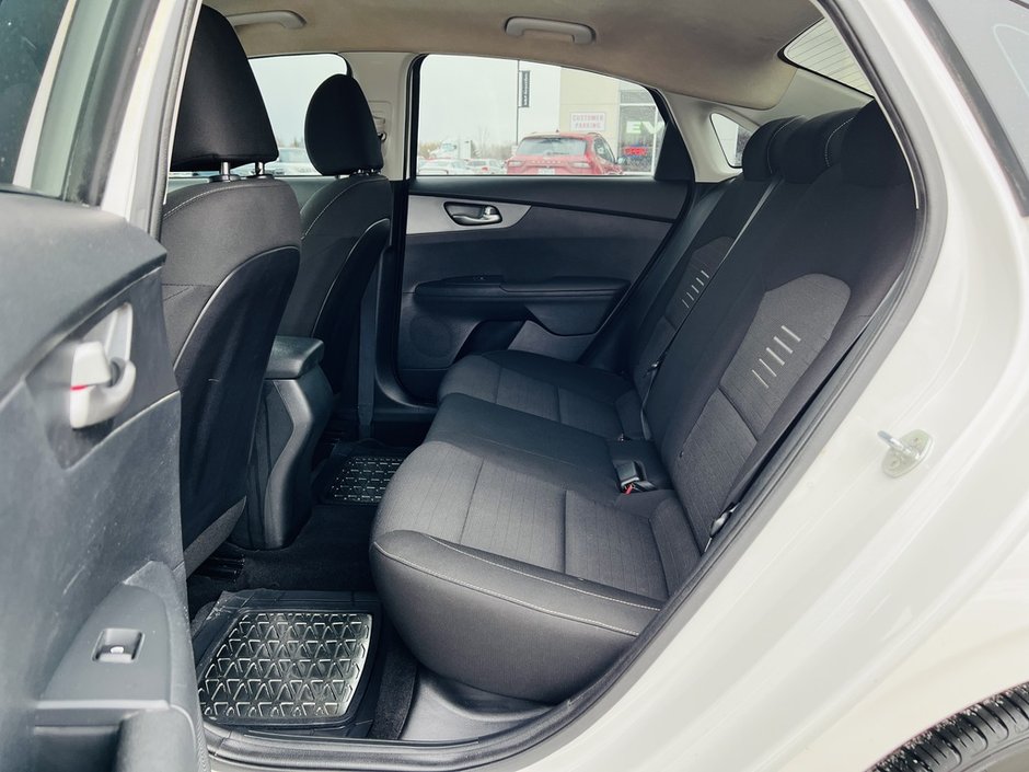 Kia Forte LX 2020-33