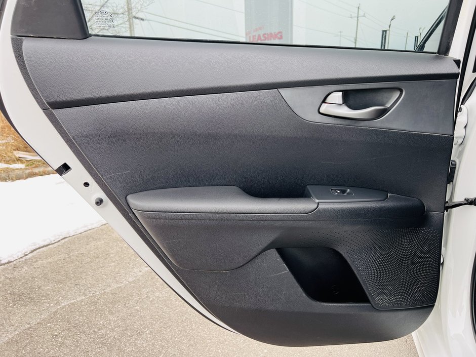 Kia Forte LX 2020-32