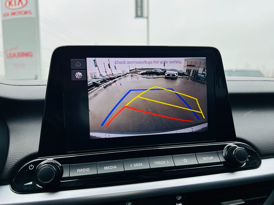 Kia Forte EX 2022-32