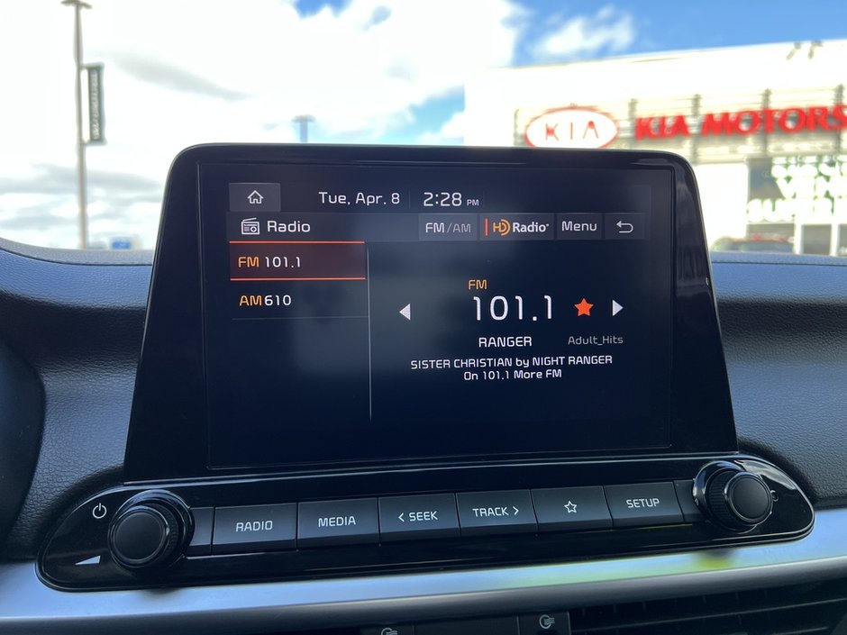 2023 Kia Forte EX IVT-27