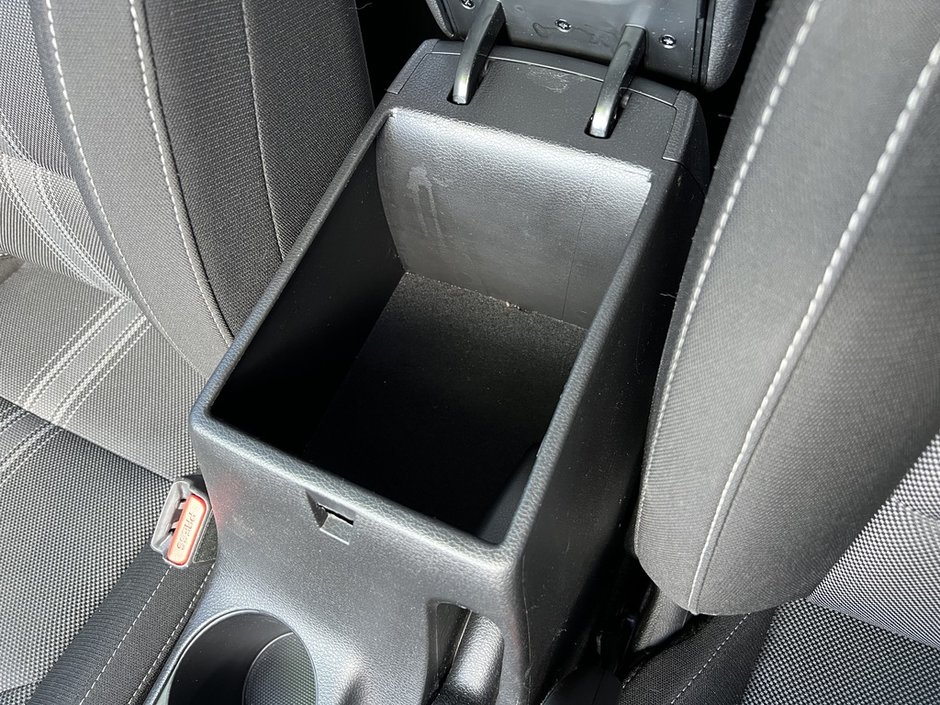 2023 Kia Forte EX IVT-36