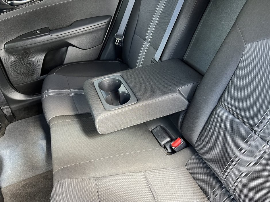 2023 Kia Forte EX IVT-40