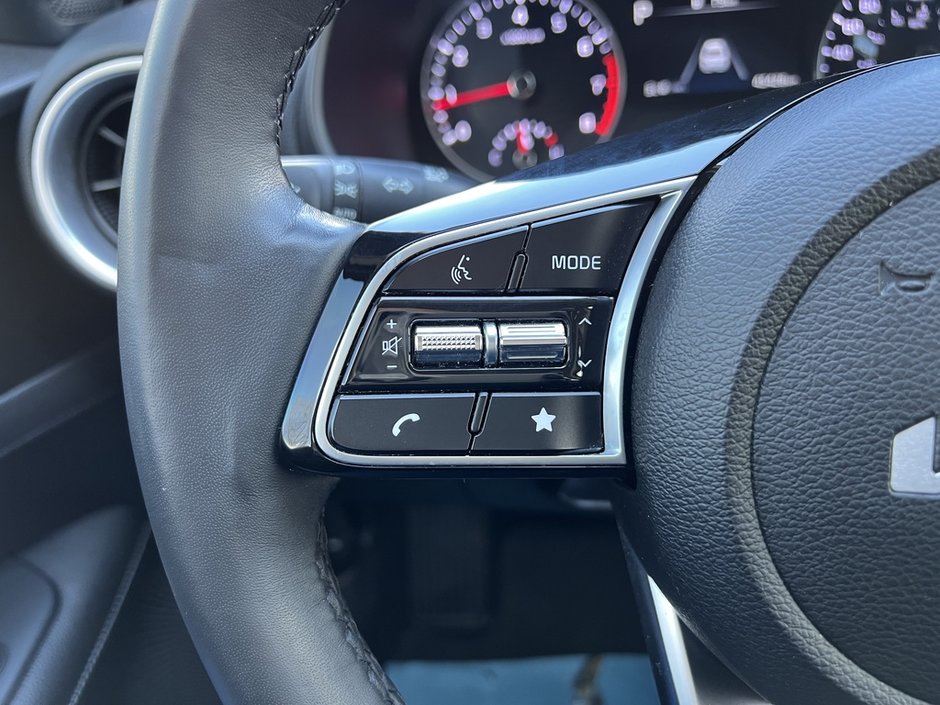 2023 Kia Forte EX IVT-14