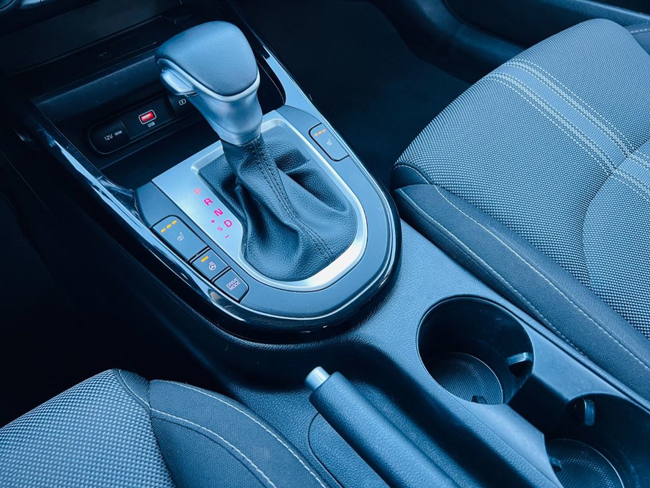 Kia Forte EX 2023-36