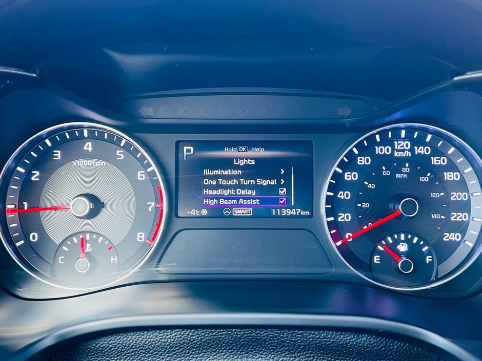 Kia Forte EX 2023-22