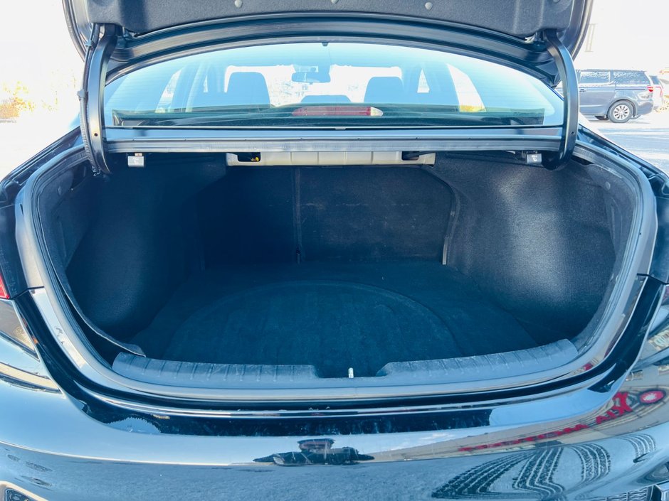 Kia Forte EX 2023-43