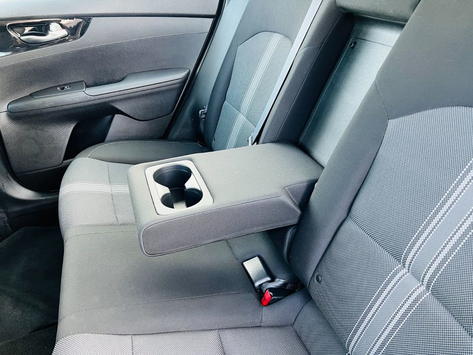 Kia Forte EX 2023-42