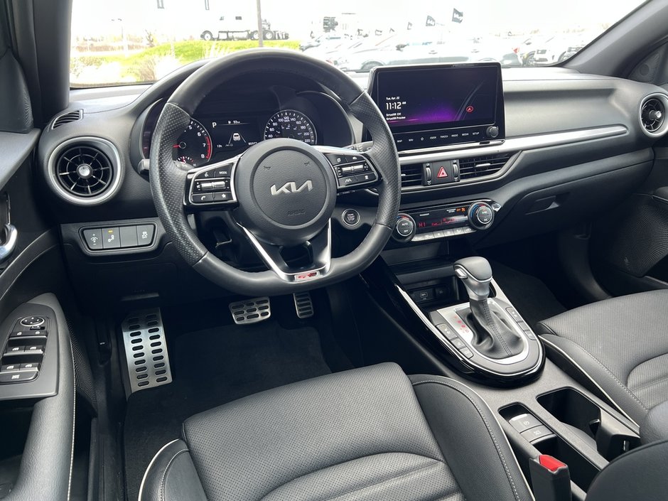 2024 Kia Forte GT-Line-12