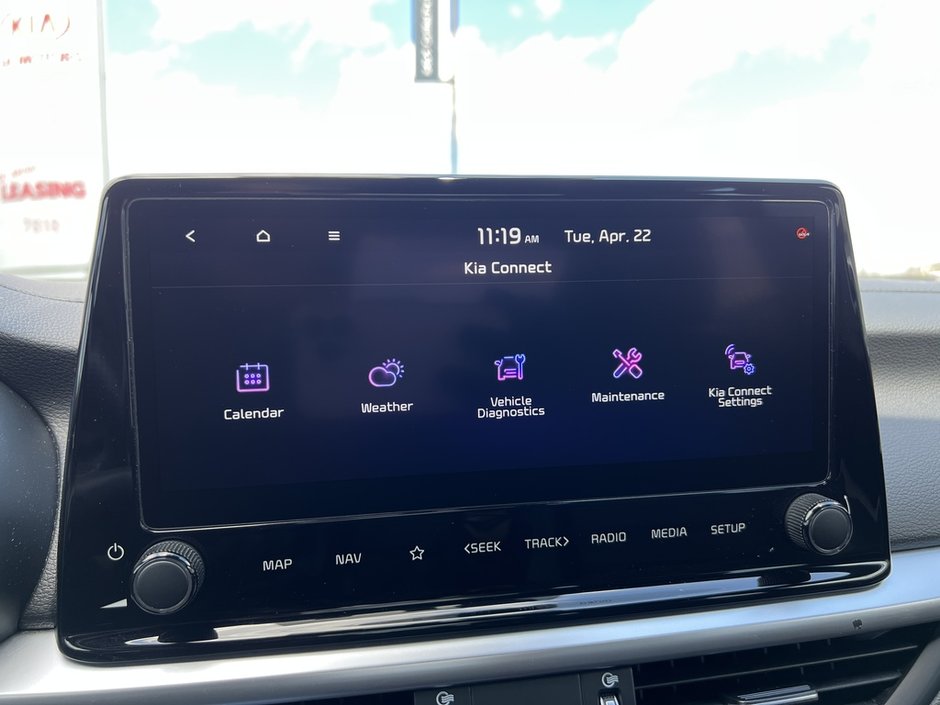 2024 Kia Forte GT-Line-31