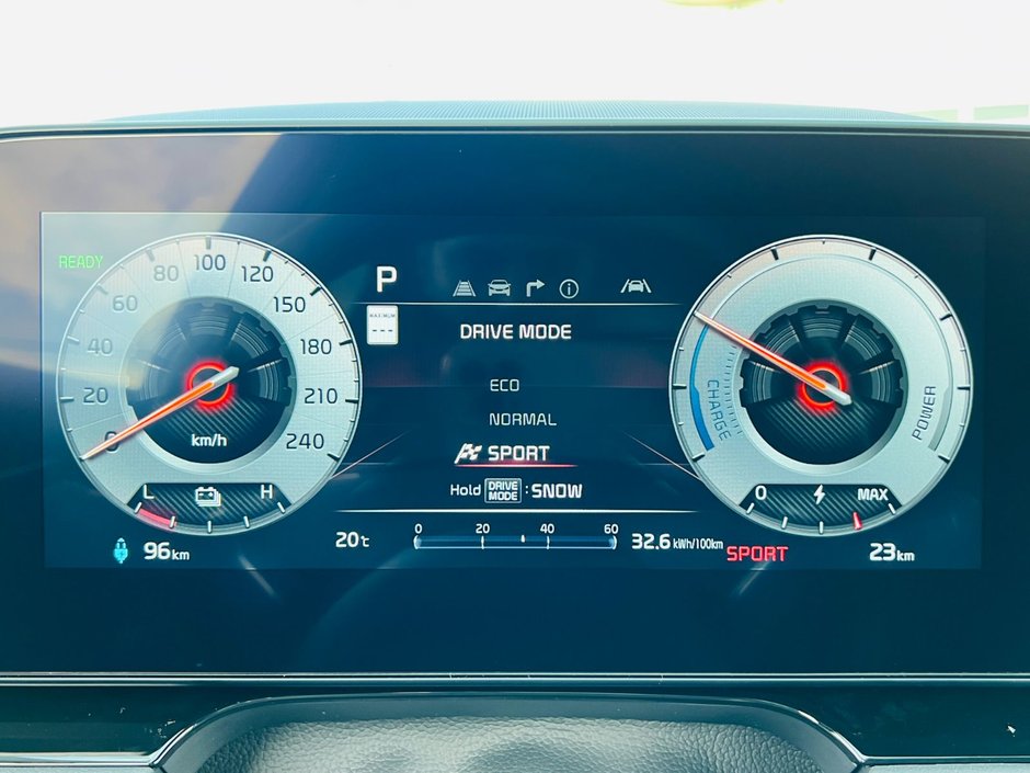 Kia Niro EV Wind + 2026-18