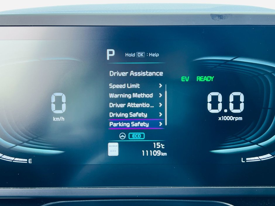 2025 Kia Niro HEV LX-20