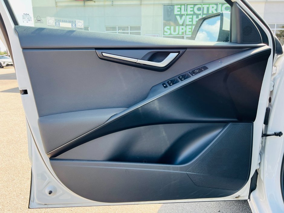 2025 Kia Niro HEV LX-5