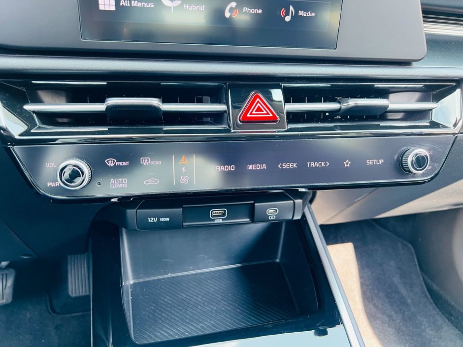 2025 Kia Niro HEV LX-35