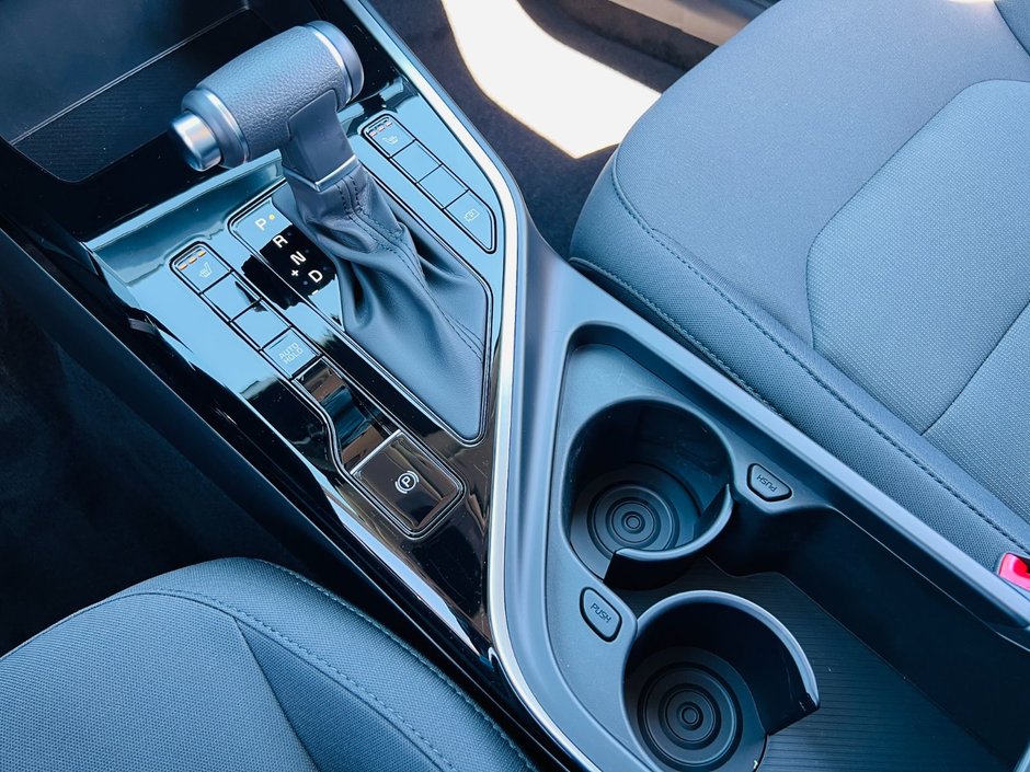 Kia Niro HEV LX 2025-36