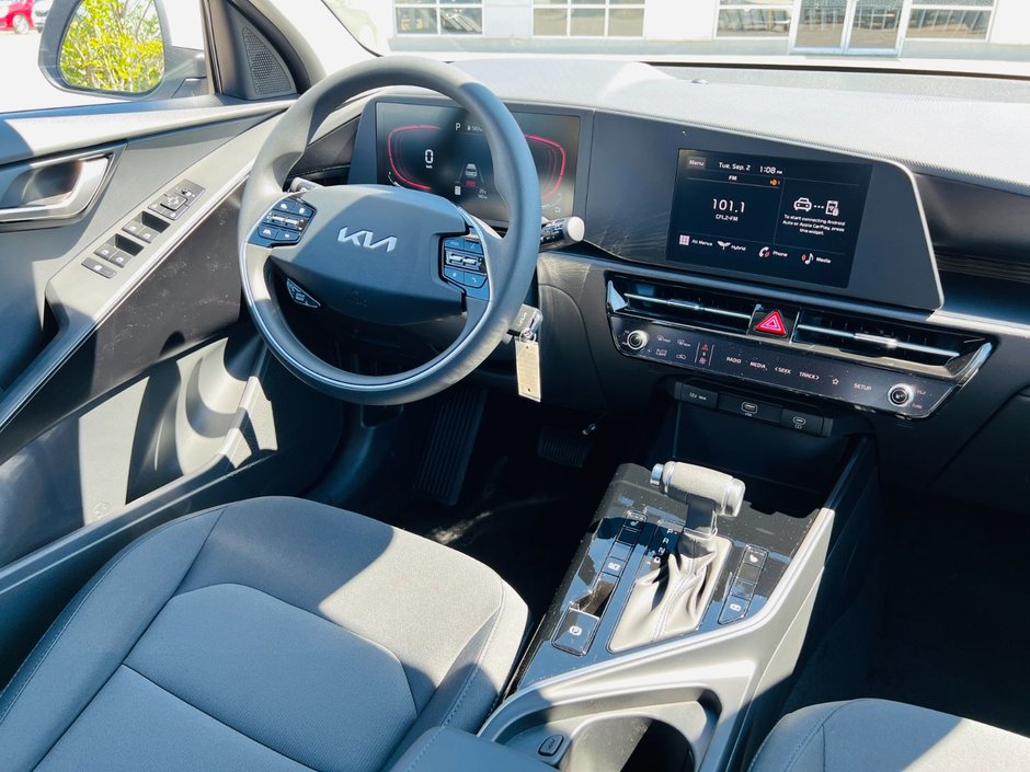 Kia Niro HEV LX 2025-24