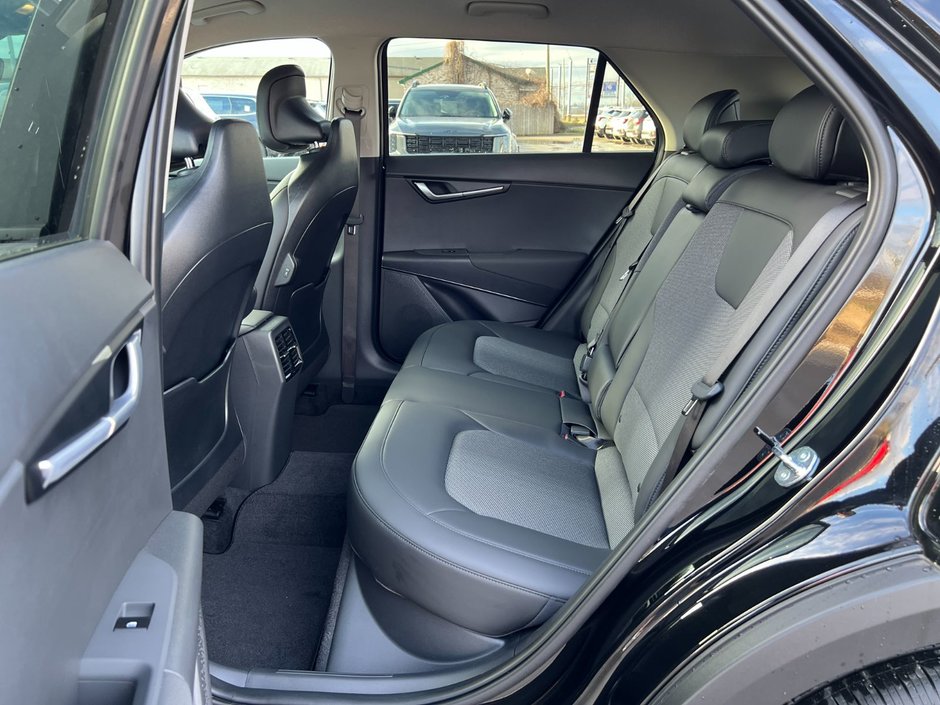 Kia Niro PHEV EX 2025-53