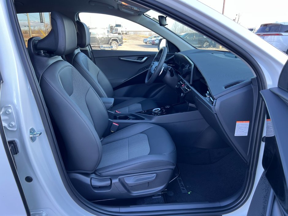 2025 Kia Niro PHEV EX-8