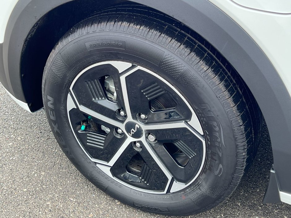 Kia Niro PHEV EX 2025-5
