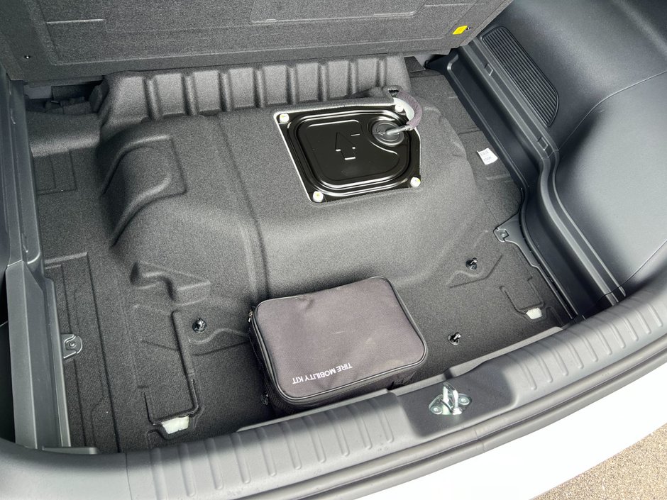 Kia Niro PHEV EX 2025-68