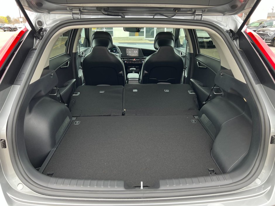 Kia Niro PHEV LX 2025-48