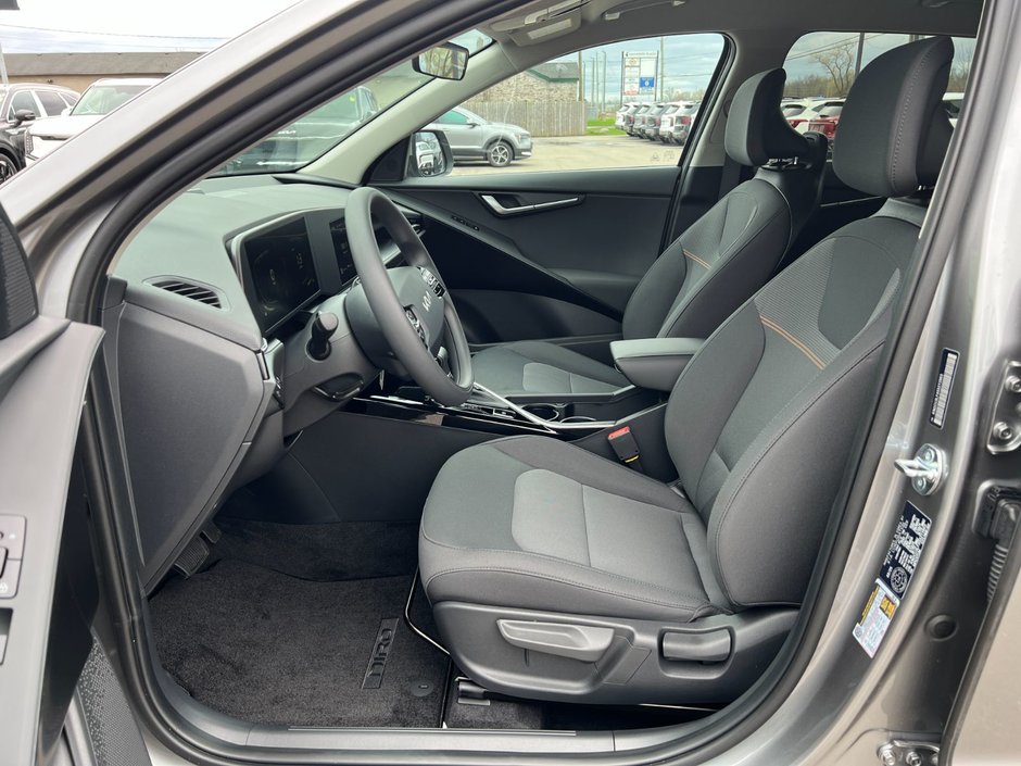 2025 Kia Niro PHEV LX-7