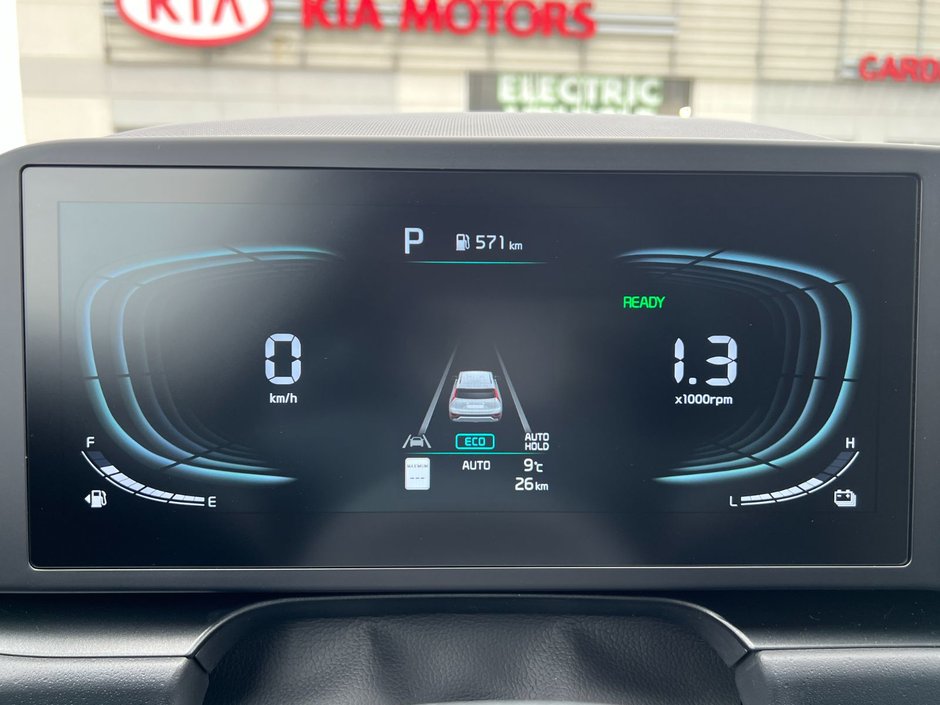 2025 Kia Niro PHEV LX-15