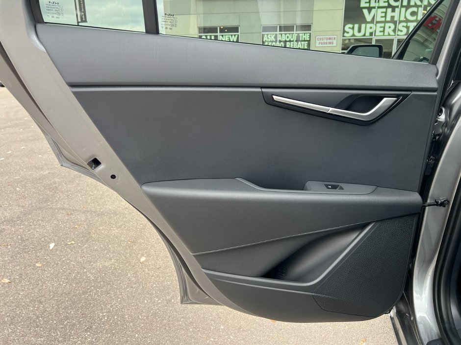 2025 Kia Niro PHEV LX-44